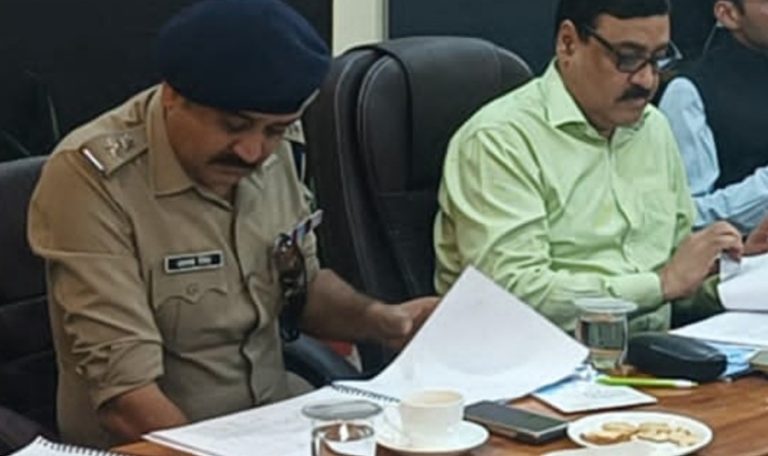 उत्तराखंड: गढ़वाल मंडलायुक्त विनय शंकर पांडेय की अध्यक्षता में आरटीए की हुई बैठक