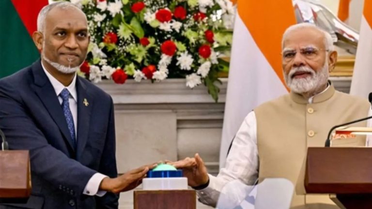 मुइज्जू ने बदले तेवर तो भारत ने भी बढ़ाया दोस्ती का हाथ, कई अहम समझौते कर भर दी मालदीव की झोली
