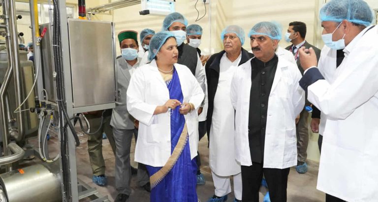 हिमाचल – प्रदेश भर में 900 पशु फार्मासिस्ट की होगी भर्ती