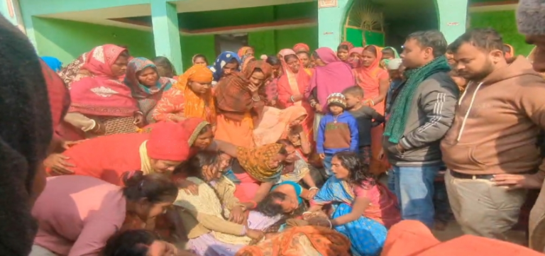 बेगूसराय में डॉक्टर और कंपाउंडर की संदिग्ध मौत, परिजनों ने जहरीली शराब को बताया कारण