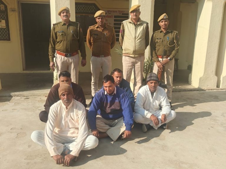 हत्या के मामले में पांच गिरफ्तार