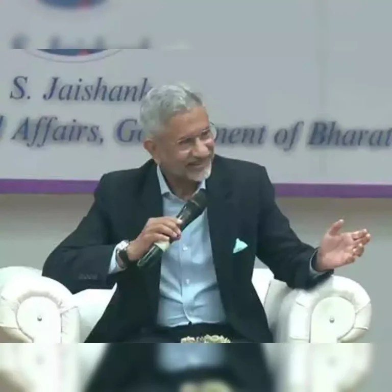 विदेश मंत्री एस जयशंकर का हंसराज कॉलेज में छात्रों से संवाद