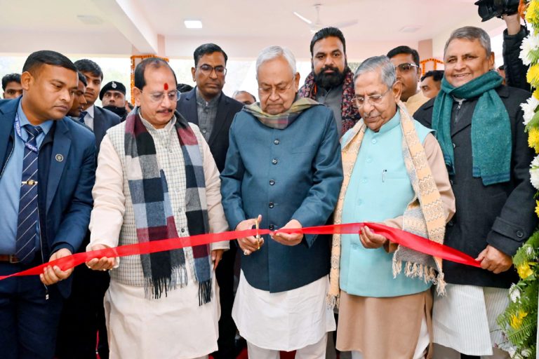 सीएम नीतीश ने गया को 1437 करोड़ रुपए से अधिक की दी सौगात