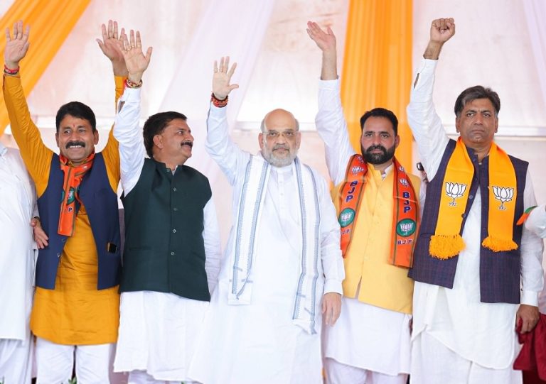 क्षेत्र के विकास और शांति के लिए सरकार प्रतिबद्ध: अमित शाह