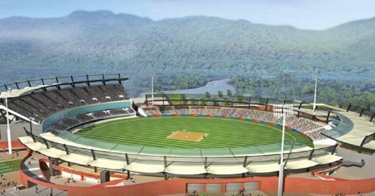 उत्तराखंड : अल्मोड़ा में गांधी पार्क चौघानपाटा से एचएन बहुगुणा खेल स्टेडियम तक रैली निकाली