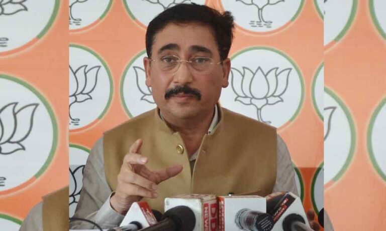 हमीरपुर भाजपा की नई कार्यकारिणी घोषित, 66 सदस्यों को मिली जिम्मेदारी: विपिन परमार