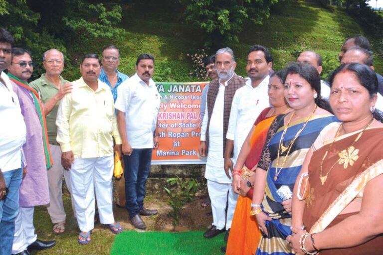 भाजपा ने शिमला ग्रामीण में आयोजित किया पौधारोपण कार्यक्रम, सिद्धार्थन ने लिया भाग