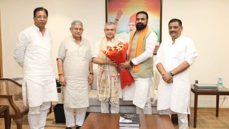 दिवाली और छठ पर 12,000 से अधिक स्पेशल ट्रेन चलाने का फैसला