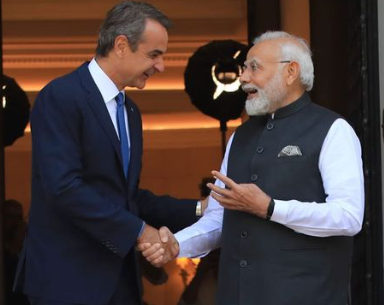 प्रधानमंत्री मोदी ने ग्रीस के प्रधानमंत्री किरियाकोस मित्सोताकिस के साथ टेलीफोन पर बातचीत की