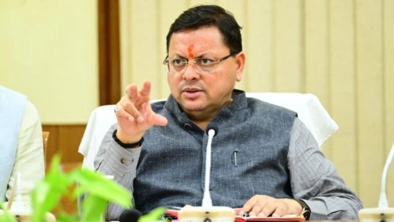 हरिद्वार नकल प्रकरण में दो निलंबित : सीएम धामी बोले, एक-एक नकल माफिया को सजा देंगे