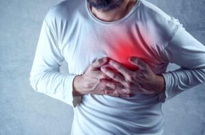 Heart attack risk due to snoring in young adults