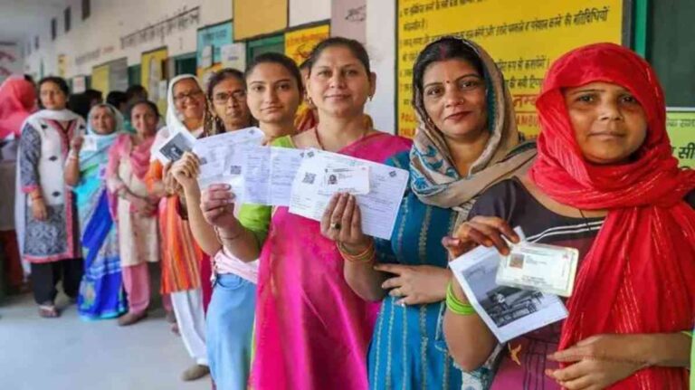 असम-केरल-पुडुचेरी में बढ़ा मतदान प्रतिशत, लोकतंत्र में दिखा उत्साह