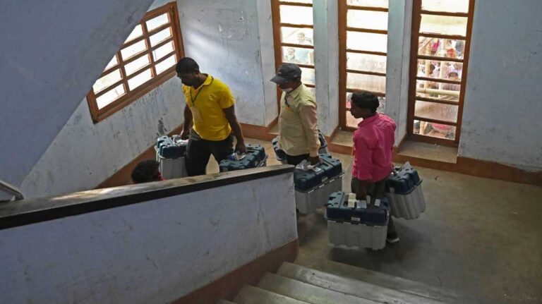 बंगाल रिकॉर्ड मतदान | 92% से ज्यादा वोटिंग ने रचा इतिहास