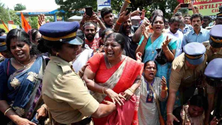 सबरीमाला महिला प्रवेश मामला | सुप्रीम कोर्ट में बढ़ी बहस, आस्था बनाम समानता का टकराव